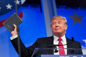 Donald-Trump bible